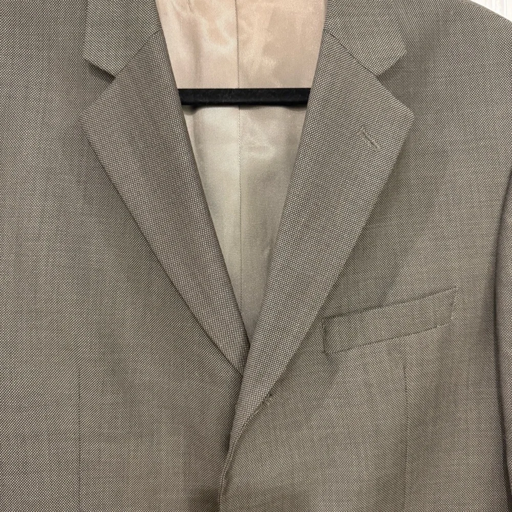 Andrew Fezza Fusion Super Luxury Wool Suit Taupe Gray Size 42R Pants 36 Waist